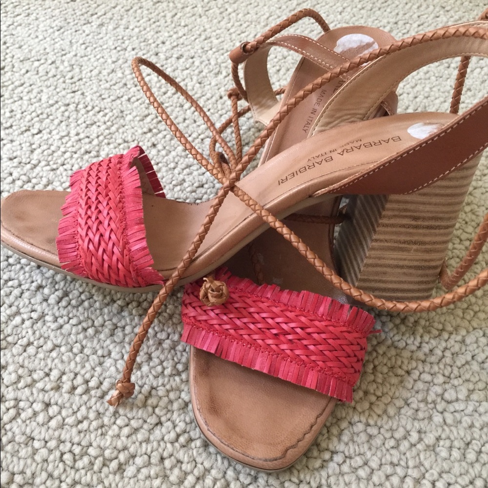Shoes - Picture 4 of 6